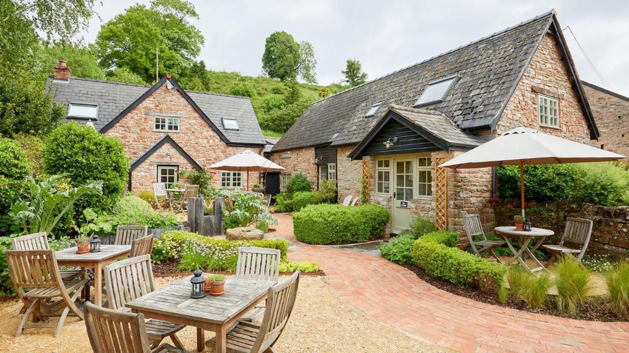 Tudor Farmhouse Hotel Clearwell Eksteriør bilde