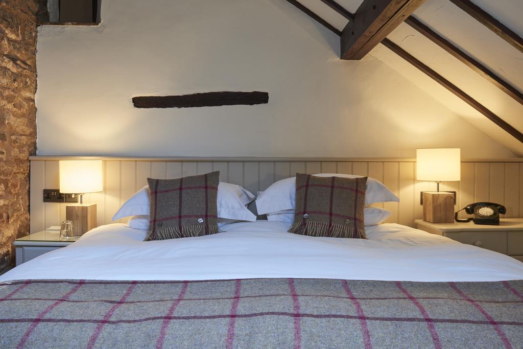 Tudor Farmhouse Hotel Clearwell Eksteriør bilde